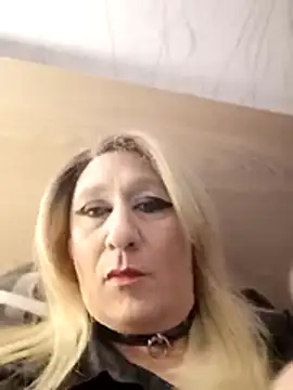 Snapshot of Sissy_Miss chatting on 03-10-26, 10:14 Sissy Miss online show from 03-10-26, 10:14