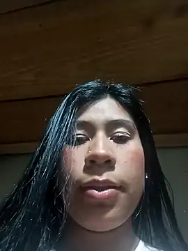 Snapshot of Pamelamilkk_1007 chatting on 02-27-25, 05:16 Pamelamilkk 1007 online show from 02-27-25, 05:16