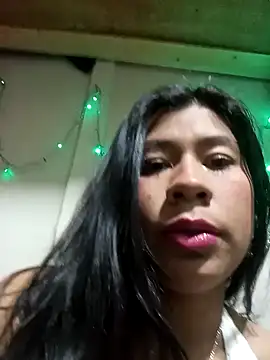 Snapshot of Pamelamilkk_1007 chatting on 01-18-25, 08:52 Pamelamilkk 1007 online show from 01-18-25, 08:52