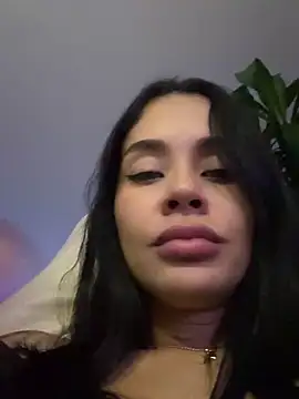 Karol Towers online show from 03-11-25, 03:47