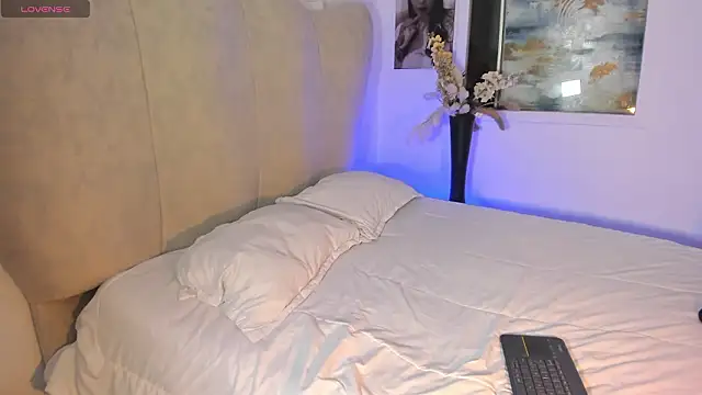 rachaeldeckard   online show from 03-21-26, 04:14