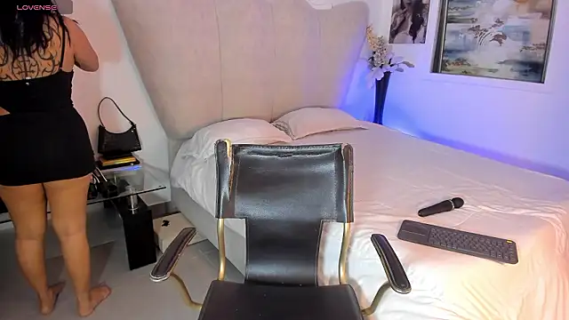 rachaeldeckard   online show from 01-15-26, 04:05