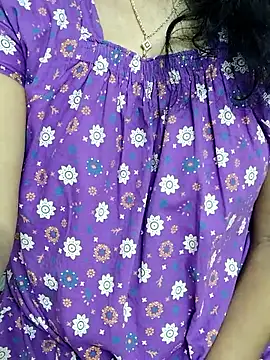 Snapshot of kavi-99 chatting on 05-07-26, 03:55 kavi-99 online show from 05-07-26, 03:55