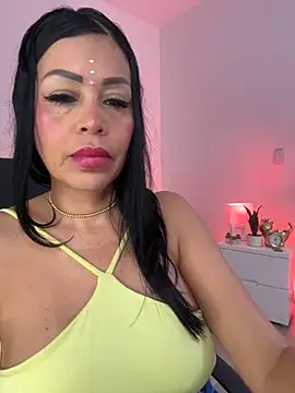 KarolRubi1 online show from 05-31-26, 06:09