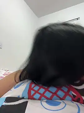 Snapshot of KarolRubi1 chatting on 09-11-25, 12:54 KarolRubi1 online show from 09-11-25, 12:54