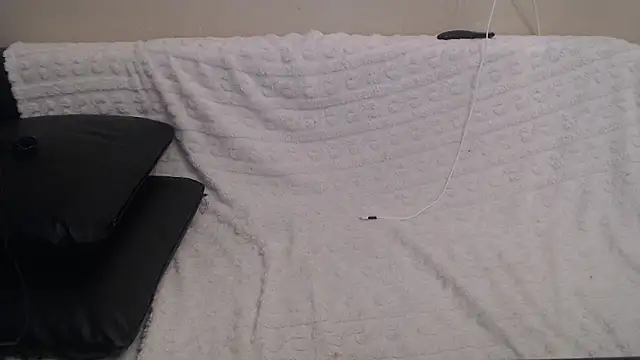 Wet Maria online show from 11-01-25, 05:07