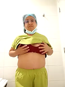 Mariakell online show from 01-14-25, 05:08