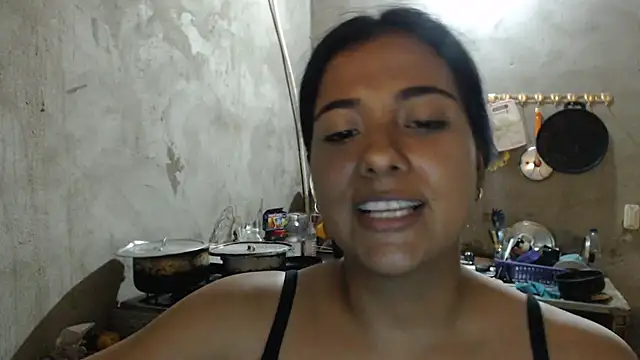 Coral0403 online show from 03-22-25, 01:32