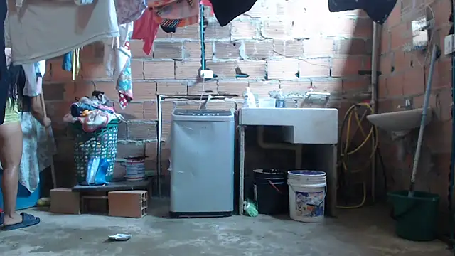 Coral0403 online show from 03-12-26, 07:07