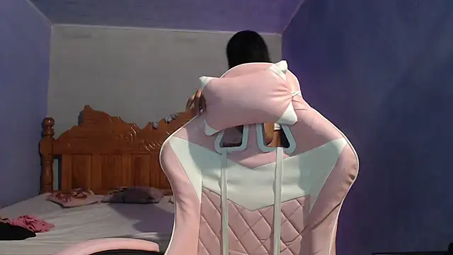 Coral0403 online show from 02-12-26, 11:37