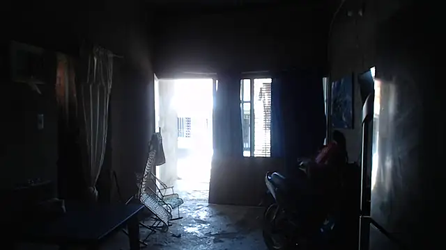 Coral0403 online show from 11-08-25, 04:10