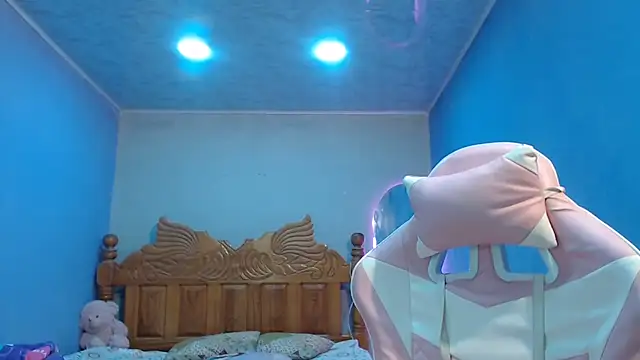 Coral0403 online show from 11-26-25, 07:14