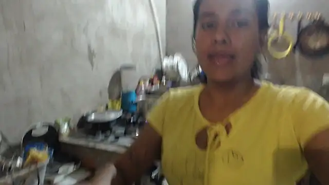 Coral0403 online show from 03-25-26, 10:41