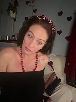 Snapshot of AlessasRoom chatting on 02-14-26, 03:40 AlessasRoom online show from 02-14-26, 03:40