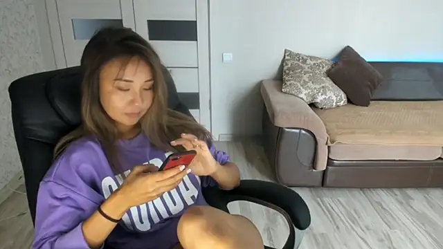 karishee online show from 12-22-25, 07:58