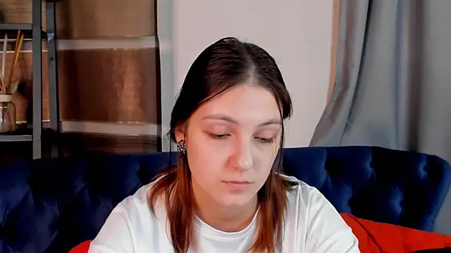 GuinevereGell online show from 12-26-24, 08:39