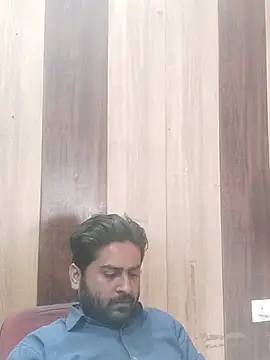 Snapshot of indihotguy chatting on 03-13-25, 08:59 indihotguy online show from 03-13-25, 08:59