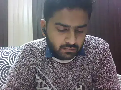 indihotguy online show from 02-10-26, 08:57