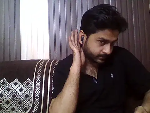 indihotguy online show from 04-02-26, 07:26