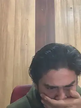 Snapshot of indihotguy chatting on 02-20-25, 07:34 indihotguy online show from 02-20-25, 07:34