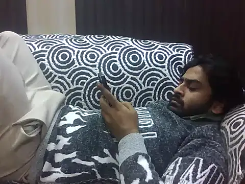 indihotguy online show from 12-22-25, 09:48