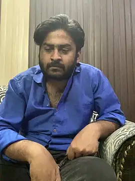 Snapshot of indihotguy chatting on 03-17-25, 09:35 indihotguy online show from 03-17-25, 09:35