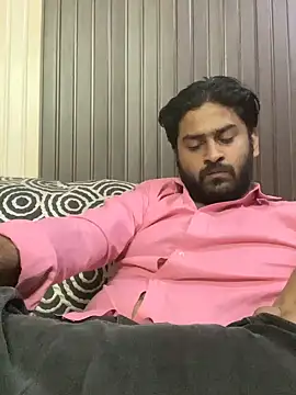 Snapshot of indihotguy chatting on 03-21-25, 06:18 indihotguy online show from 03-21-25, 06:18