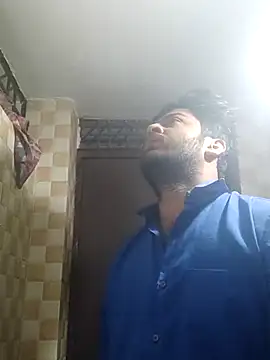 Snapshot of indihotguy chatting on 03-06-25, 08:16 indihotguy online show from 03-06-25, 08:16