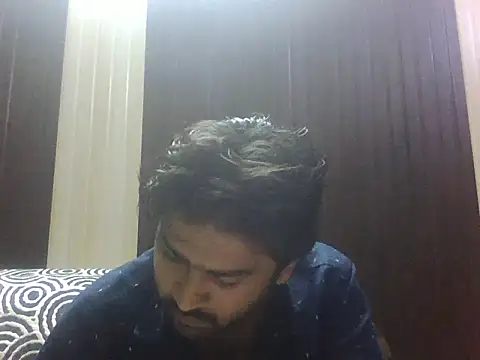 Snapshot of indihotguy chatting on 09-18-25, 09:56 indihotguy online show from 09-18-25, 09:56