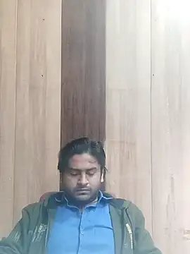 Snapshot of indihotguy chatting on 02-16-25, 07:26 indihotguy online show from 02-16-25, 07:26