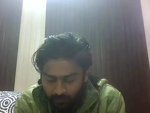 indihotguy online show from 12-22-25, 09:42