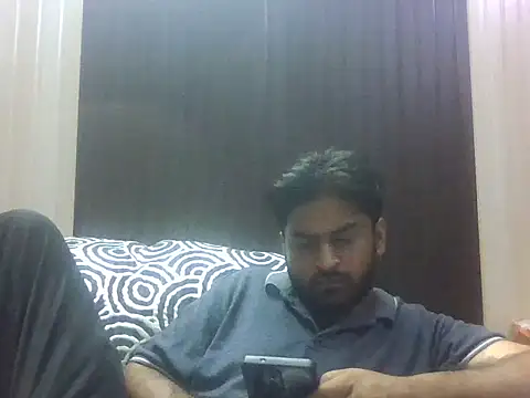 Snapshot of indihotguy chatting on 10-09-25, 01:44 indihotguy online show from 10-09-25, 01:44