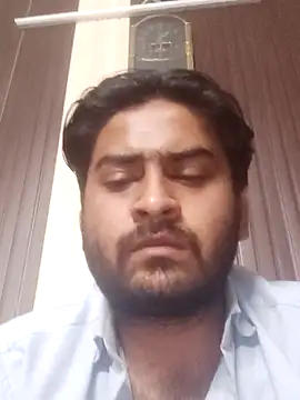 Snapshot of indihotguy chatting on 03-09-25, 06:32 indihotguy online show from 03-09-25, 06:32