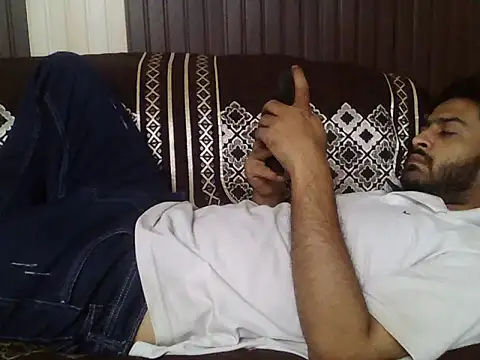 indihotguy online show from 04-08-26, 01:01