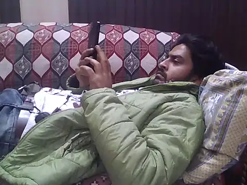 indihotguy online show from 12-14-25, 11:05