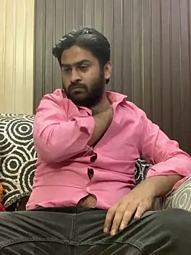 Snapshot of indihotguy chatting on 03-20-25, 06:42 indihotguy online show from 03-20-25, 06:42