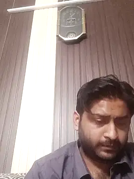 Snapshot of indihotguy chatting on 02-25-25, 06:01 indihotguy online show from 02-25-25, 06:01