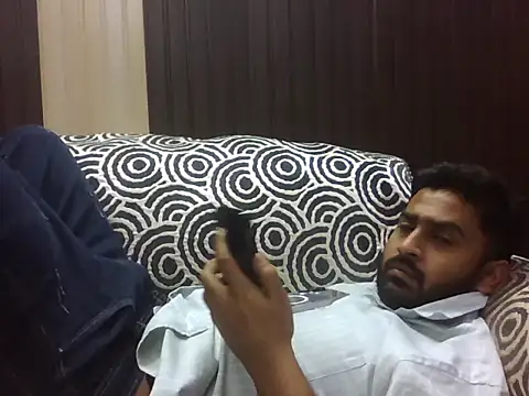 indihotguy online show from 02-18-26, 08:55