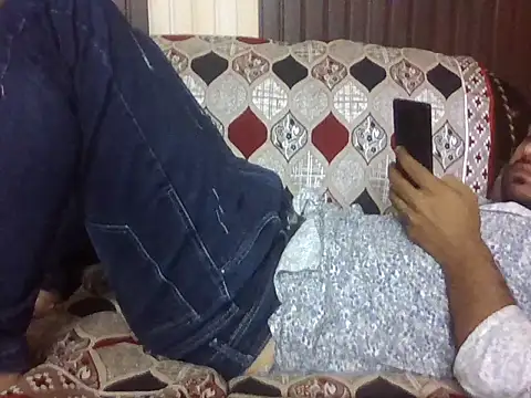 indihotguy online show from 05-18-26, 01:16