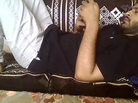 indihotguy online show from 05-06-26, 01:42