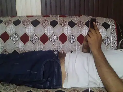 indihotguy online show from 05-26-26, 03:10