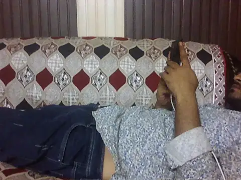 indihotguy online show from 05-20-26, 01:35