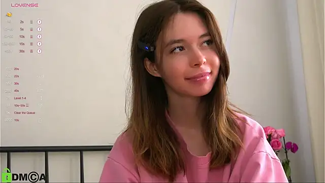 Snapshot of LittleOriana chatting on 09-25-25, 04:51 LittleOriana online show from 09-25-25, 04:51
