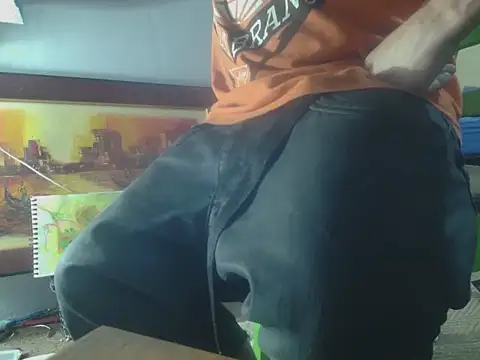 poesnuus999 online show from 03-04-26, 05:31