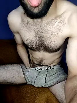 niyack69 online show from 12-04-25, 11:26