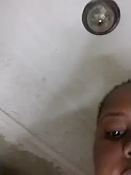 Queen-BD online show from 12-13-25, 08:04