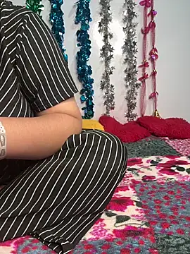 tanvihot2 online show from 11-05-25, 03:15