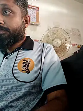 Snapshot of carria_homes chatting on 02-25-25, 08:47 carria homes online show from 02-25-25, 08:47