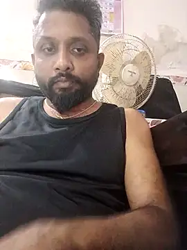 Snapshot of carria_homes chatting on 02-12-25, 12:55 carria homes online show from 02-12-25, 12:55