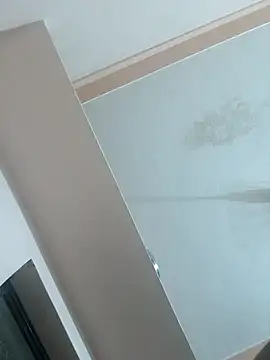 Snapshot of carria_homes chatting on 02-20-25, 08:14 carria homes online show from 02-20-25, 08:14